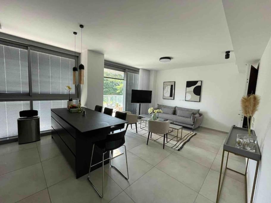 Luxury Facing Balcony Apartment